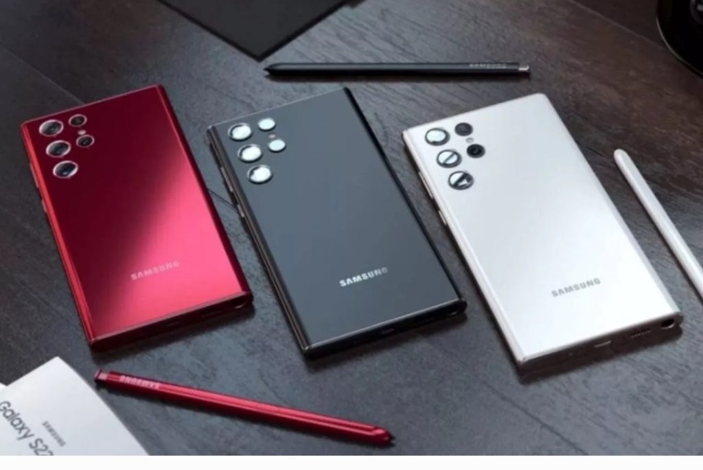 سامسونگ گلکسی S22 اولترا به ایران آمد + قیمت در بازار galaxy s22 ultra note 1024x685 - سامسونگ گلکسی S22 اولترا به ایران آمد + قیمت در بازار